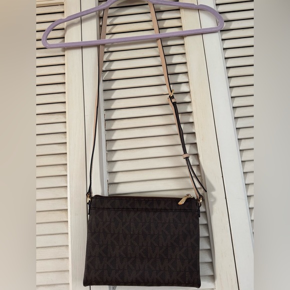 Michael Kors Brown Crossbody Bag - Picture 2 of 6
